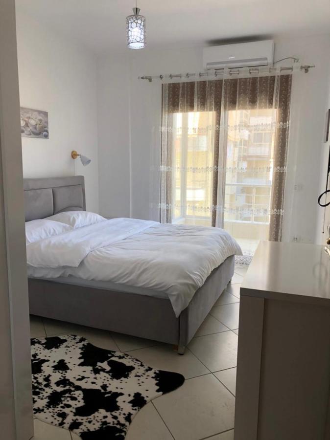 Sunset Apartments Lungomare Vlorë Exteriör bild