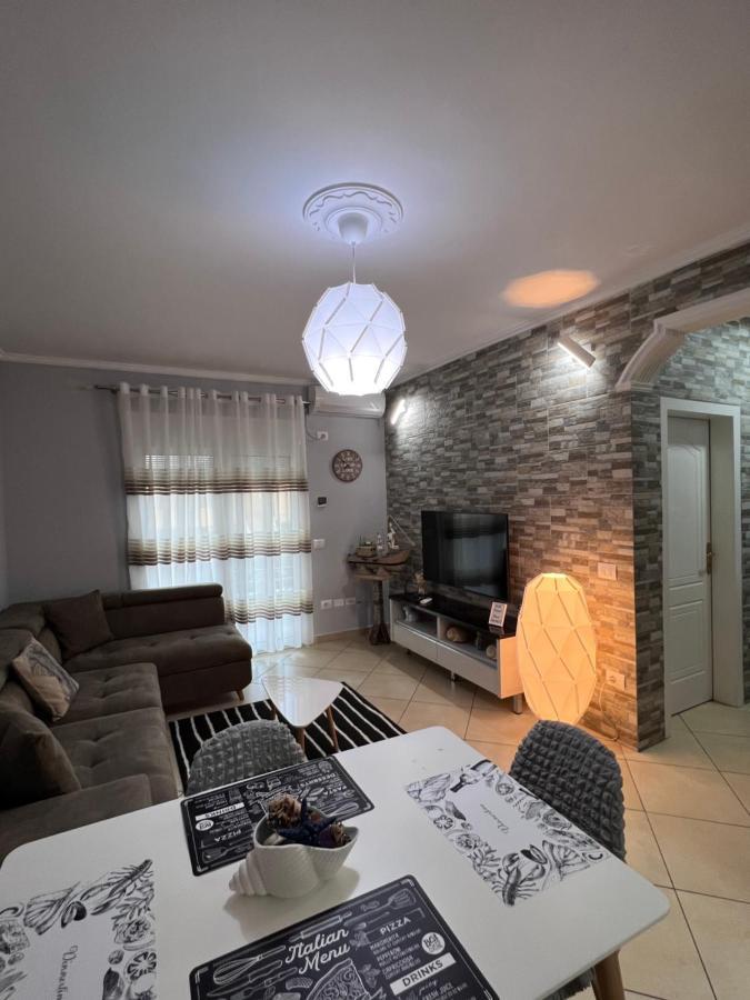 Sunset Apartments Lungomare Vlorë Exteriör bild